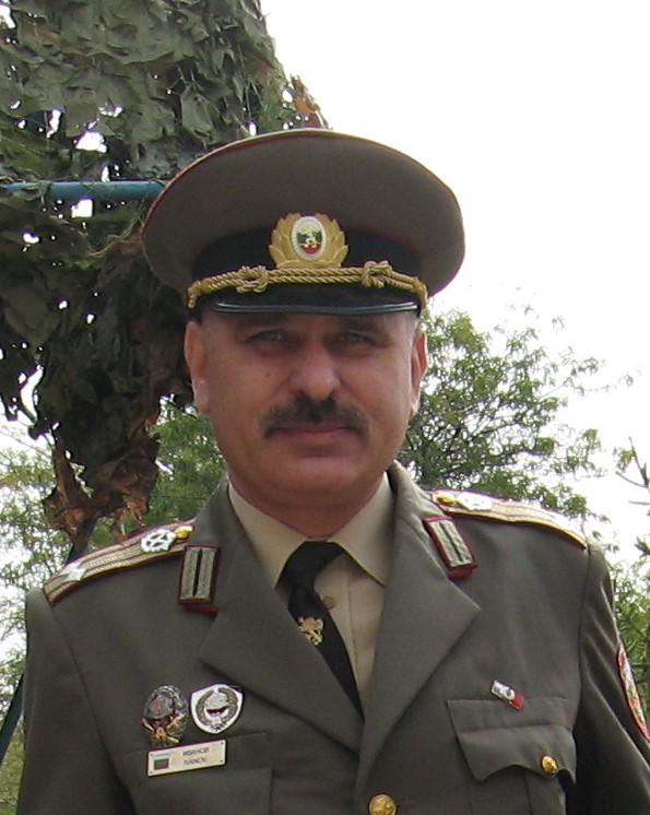 Подполковник Иван Иванов: Интересът към военната професия расте