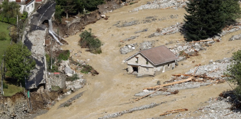 Поройни дъждове причиниха наводнения в Северна Италия