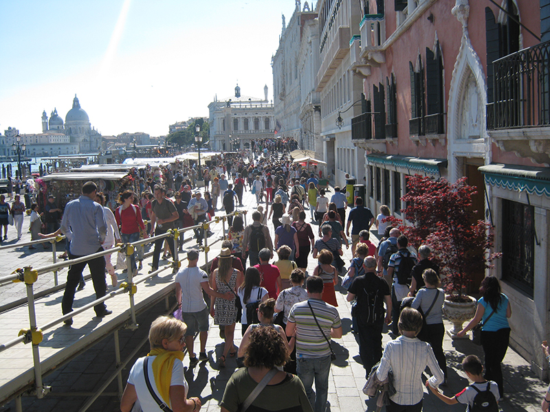 Венецианците към туристите: Моля, не идвайте