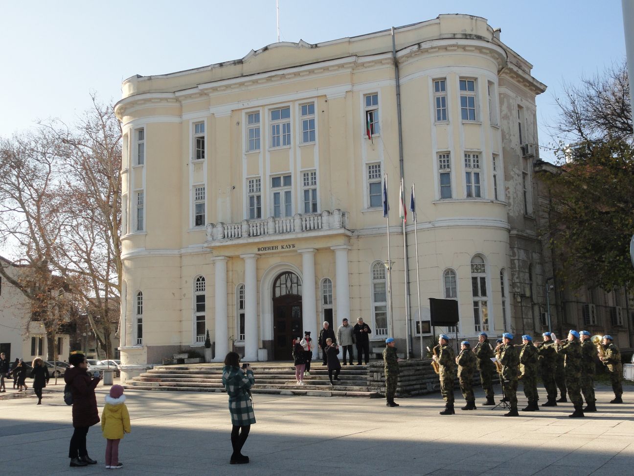 - armymedia.bg