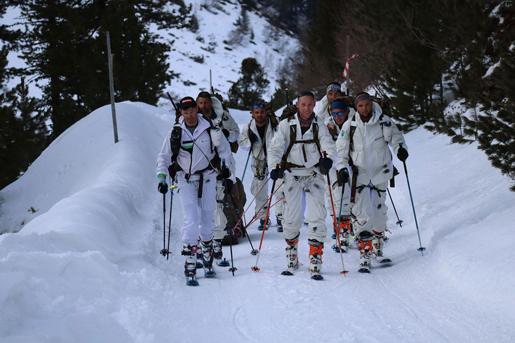 Военнослужещи от 101-ви Алпийски полк участваха в най-тежкото планинско състезание „Edelweiss Raid 2023“