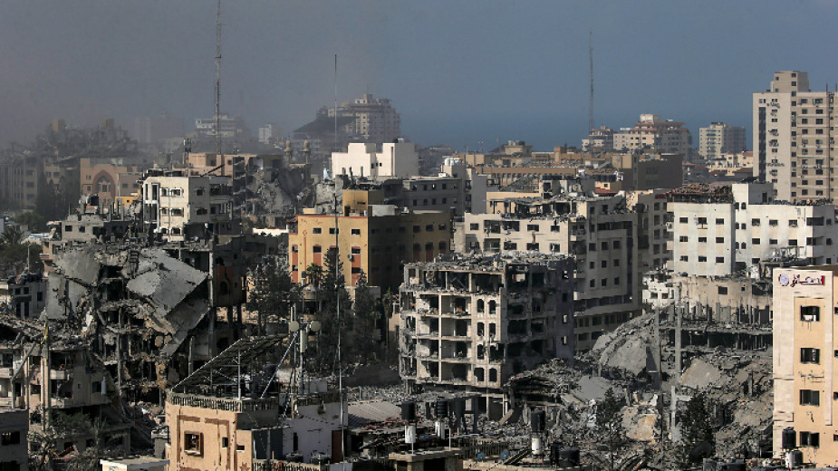 Конвой с медицински материали беше обстрелван в Газа