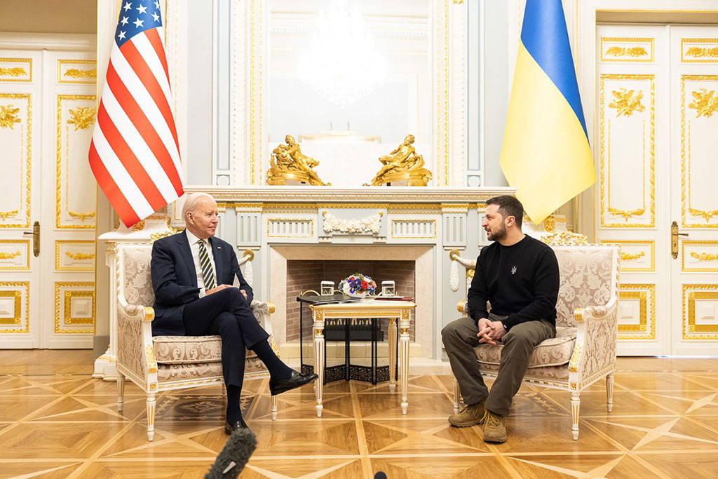 Изненадващо президентът на САЩ на посещение в Украйна