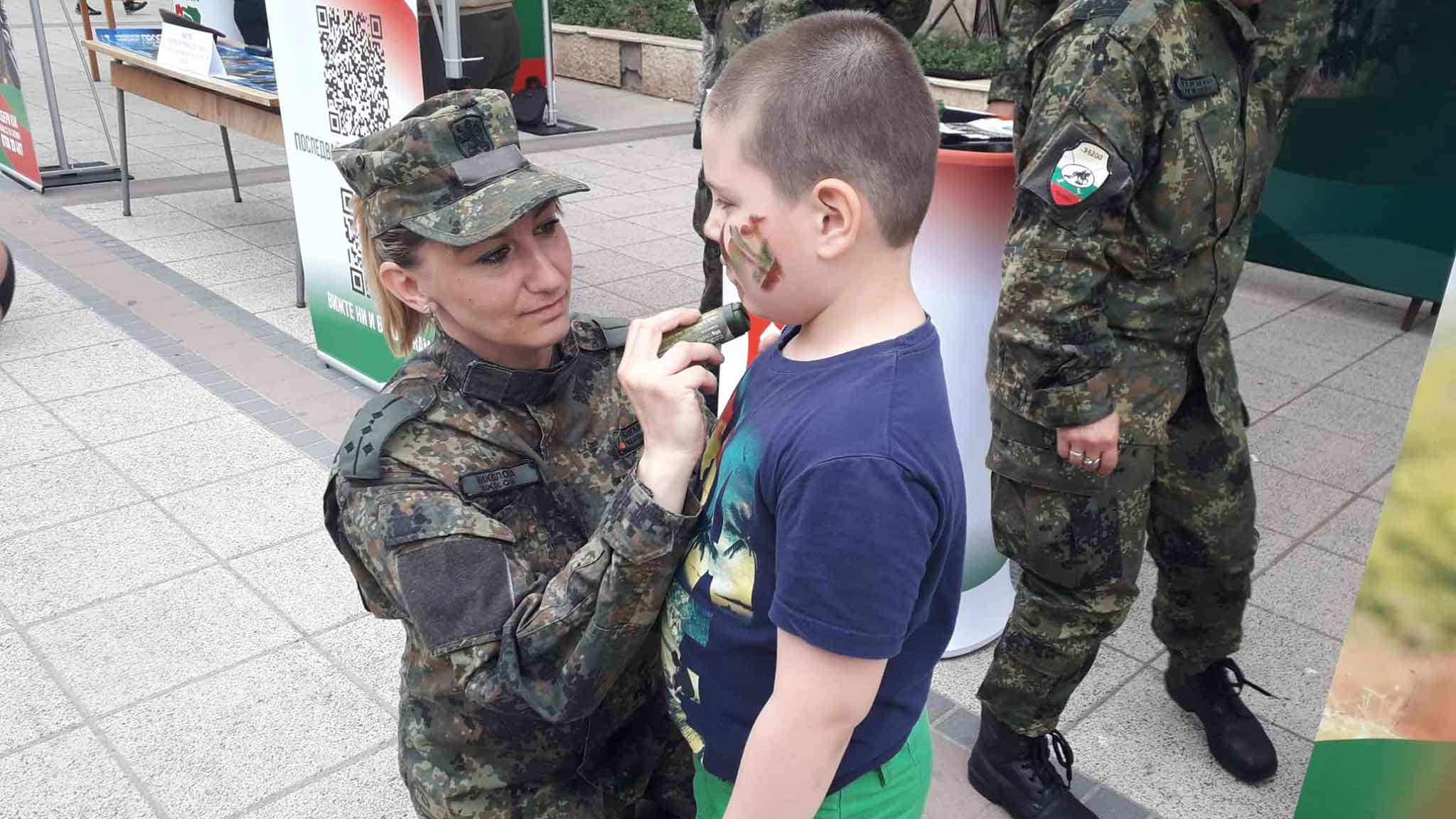 „Бъди войник“  – огромен интерес към кампанията на МО в Разград