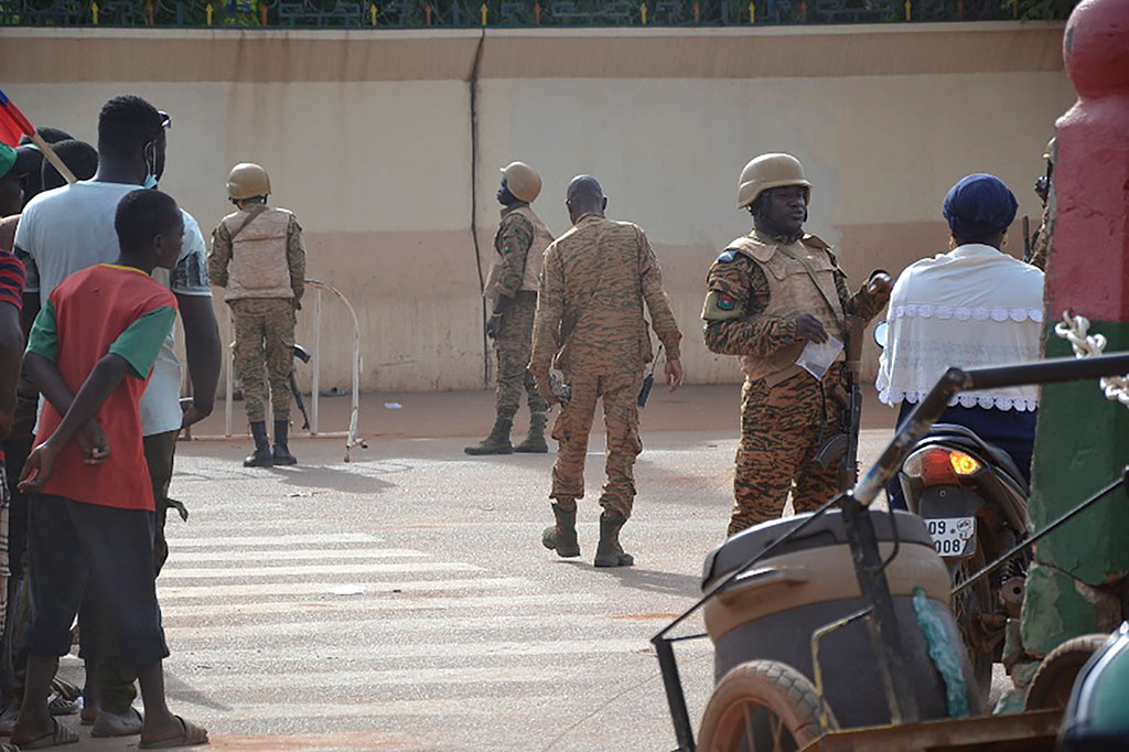 Буркина Фасо спира излъчването на чуждестранни медии заради отразяването на убийства