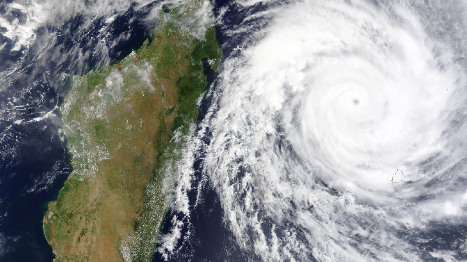 Повече от 20 загинали и десетки хиляди без дом заради бурята, връхлетяла Мадагаскар