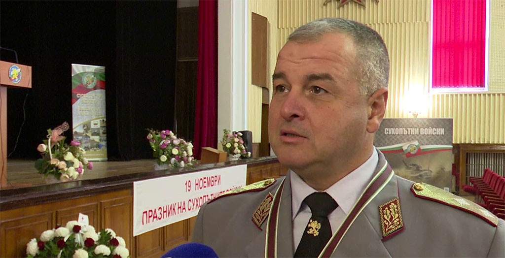 Генерал Дешков: В мирно време подготовката е основното за Сухопътни войски