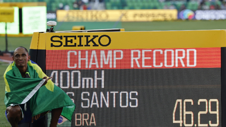 Дос Сантос дочака своя миг и спечели световната титла на 400 м/пр, Вархолм седми