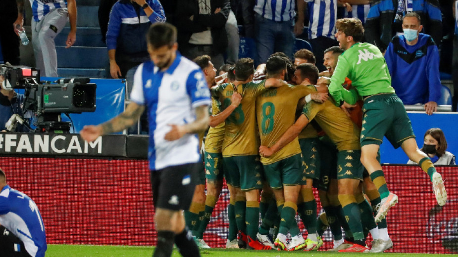 Бетис постигна ценна победа с 1:0 при гостуването си на Алавес в мач от 9-ия кръг на Ла Лига