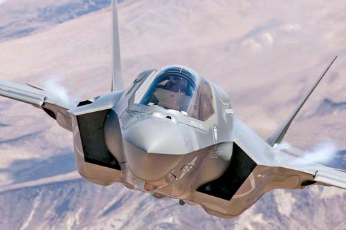 Пентагонът ще закупи 127 изтребителя F-35 за 7,8 млрд. долара
