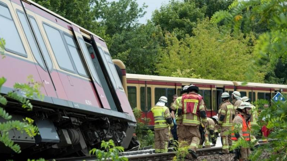 Жертви и ранени след дерайлиране на влак близо до Гармиш-Партенкирхен, Бавария
