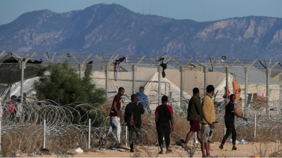 ЕС официално признава: Турция „инструментализира“ миграцията през „зелената линия“, разделяща Кипър