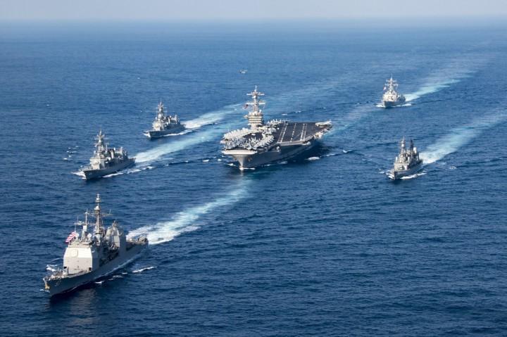 Китайски самолет е наблюдавал военноморско учение на САЩ, Франция, Канада и Япония, съобщиха китайски медии