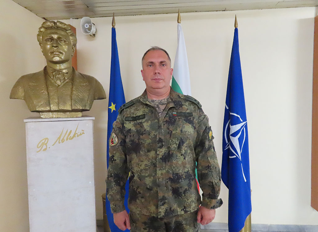 Полковник Христо Христов: Изградихме класифицирана мрежа до ниво NATO-Secret - armymedia.bg Полковник Христо Христов: Изградихме класифицирана мрежа до ниво NATO-Secret