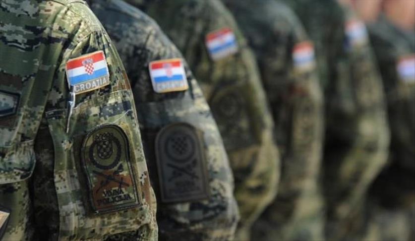 Повиквателни от хърватското министерство на отбраната предизвикаха тревога сред запасняците в страната