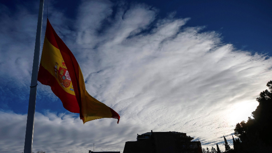 Испания отбеляза Националния си празник и Деня на въоръжените сили