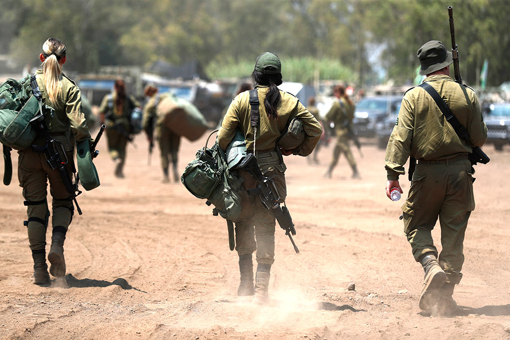 Израелската армия прекрати отпуските за всичките си бойни части