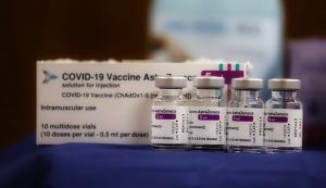 Германски съд иска информацията за страничните ефекти на ваксините на „АстраЗенека“