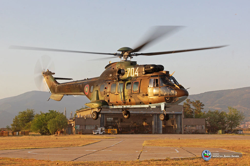 Военнослужещи от Военновъздушните сили изпълниха спасителна операция в Рила