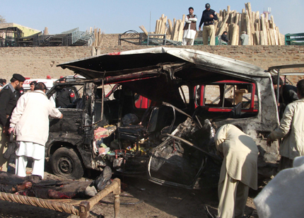 Атентатор самоубиец погуби 6 души в Северозападен Пакинстан