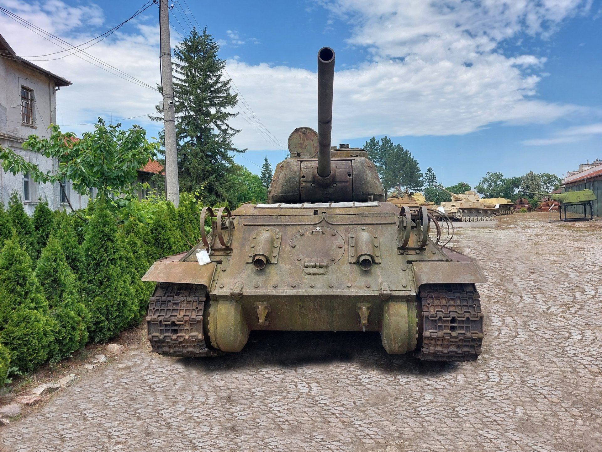 Музей в Ямбол се сдоби с танк Т-34