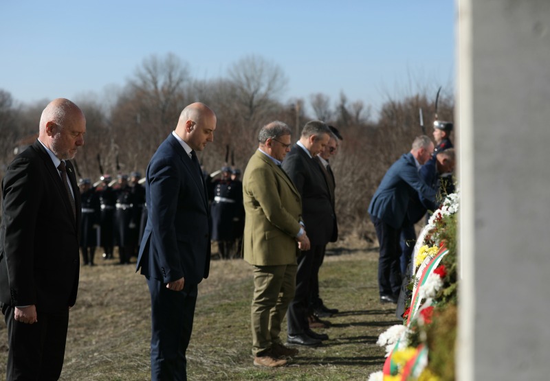 - armymedia.bg