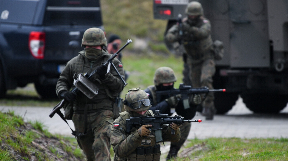 Полша ще удвои приноса си за чешкия план за събиране на боеприпаси за Украйна