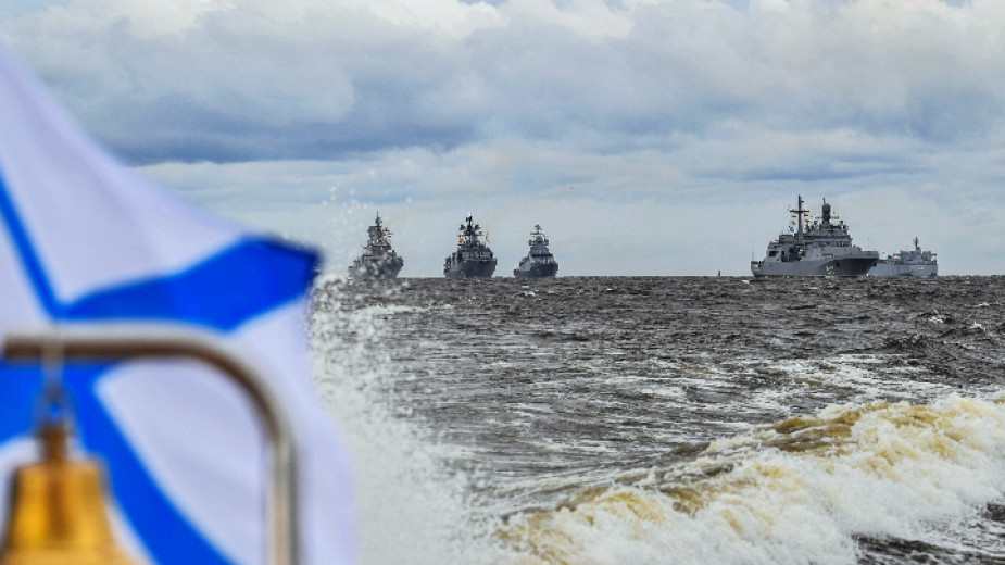 Руски военен кораб провежда учение за борба с подводници в Южнокитайско море