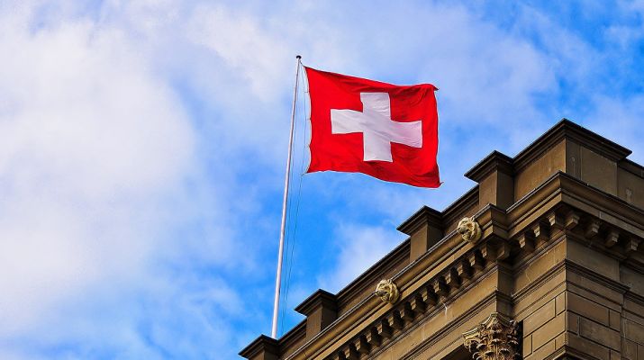 Швейцария е неутрална, но въоръжена до зъби