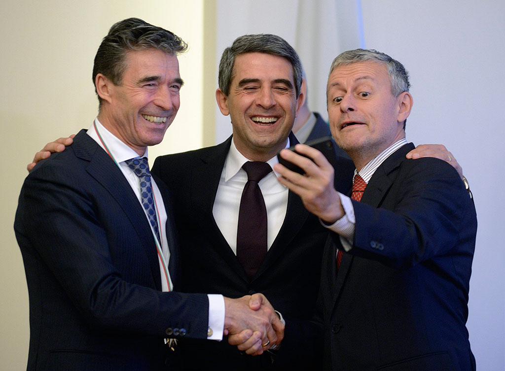 - armymedia.bg