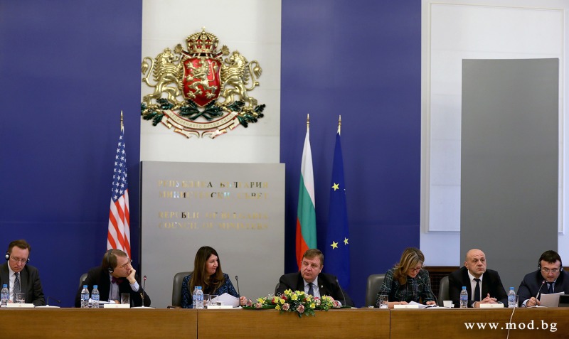 Министърът на отбраната Красимир Каракачанов: България и САЩ имат готовност за конкретни действия в рамките на Стратегическия диалог
