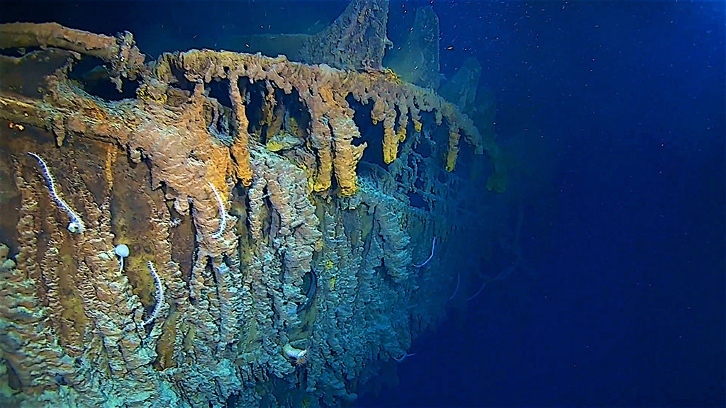 Показват невиждани досега кадри от откриването на останките на „Титаник“ по случай 25-ата годишнина на филма на Джеймс Камерън