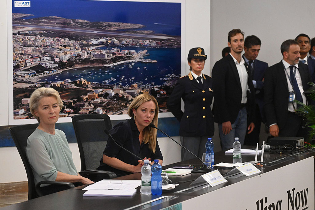 Какво съдържа планът в 10 точки за справяне с миграционните потоци, предложен от Фон дер Лайен на остров Лампедуза