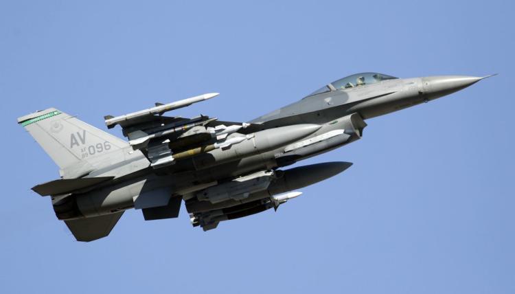 Предупреждение към Додик: самолети F-16 на САЩ прелетяха над Босна