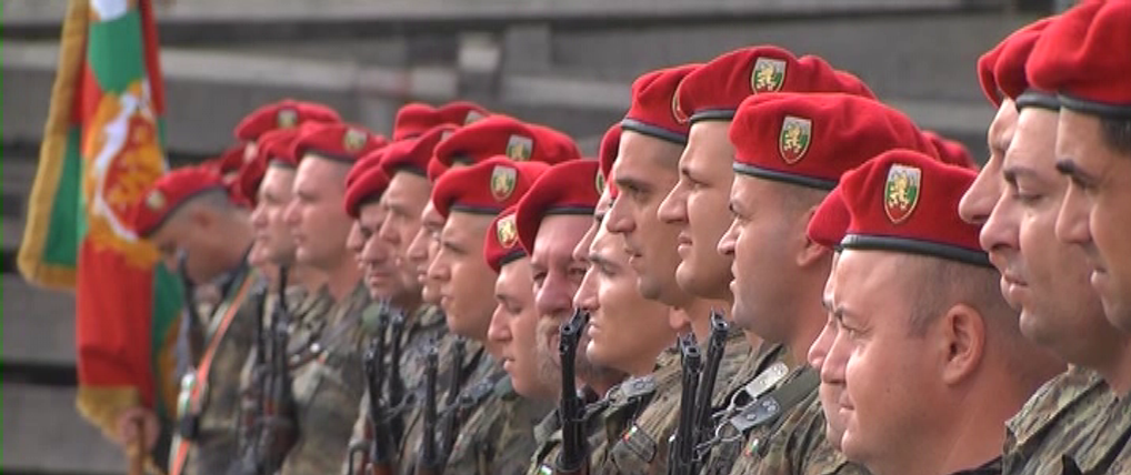 За първи път военнослужещи от Благоевград и Враца положиха заедно военна клетва