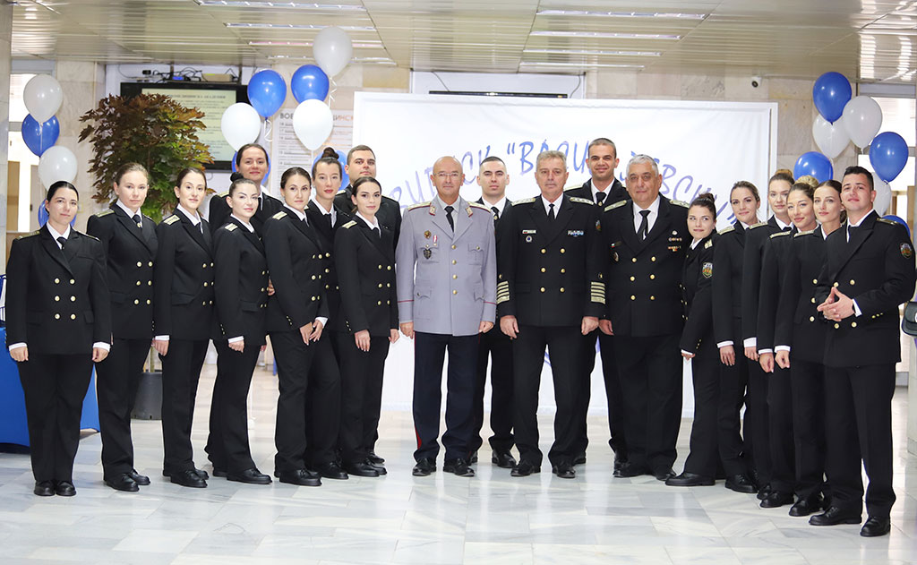 - armymedia.bg