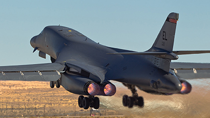 САЩ разполагат четири стратегически бомбардировача B-1B във Великобритания