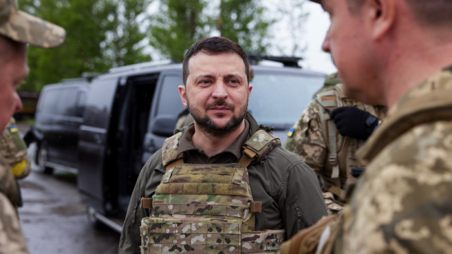 Висши украински военни представители обсъдиха със САЩ военната помощ и ситуацията на фронта, съобщи главнокомандващият армията на Украйна
