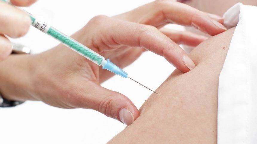 1 милион българи: Задължителната ваксинация е част от световната конспирация!