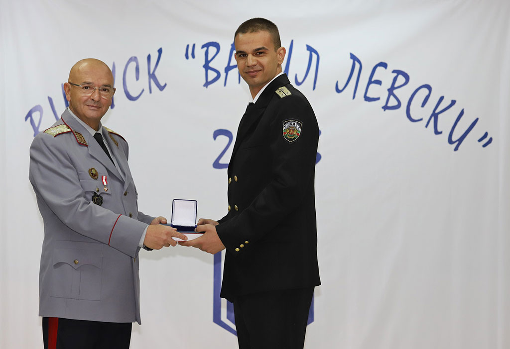- armymedia.bg