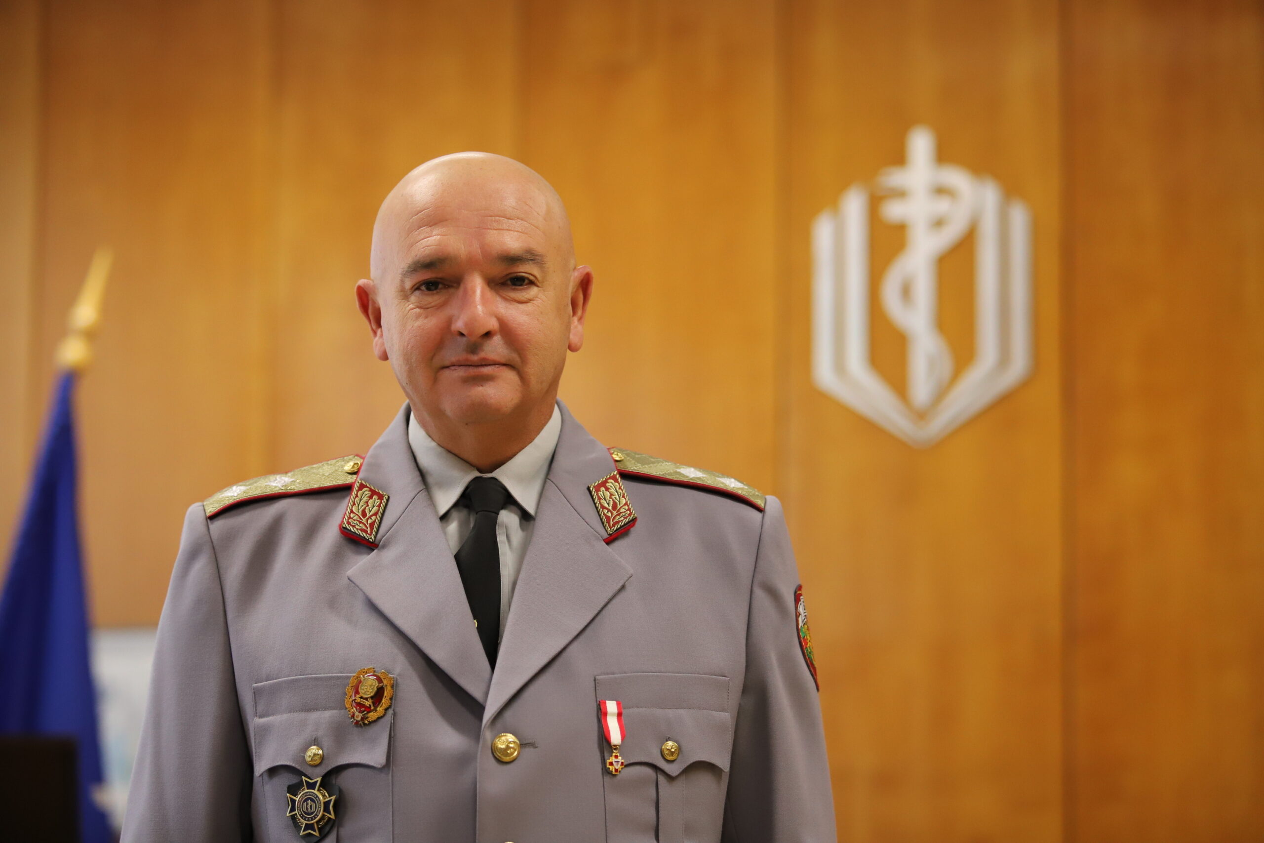 Генерал-майор проф. д-р Венцислав Мутафчийски, д.м.н.: Създадохме нова инфекциозна болница заради COVID-19