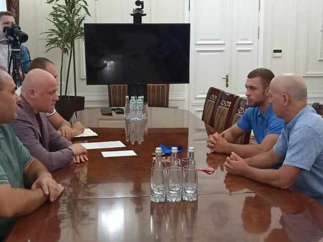 Кметът на Одеса Геннадий Труханов се срещна с украинския борец с български произход Василий Михайлов