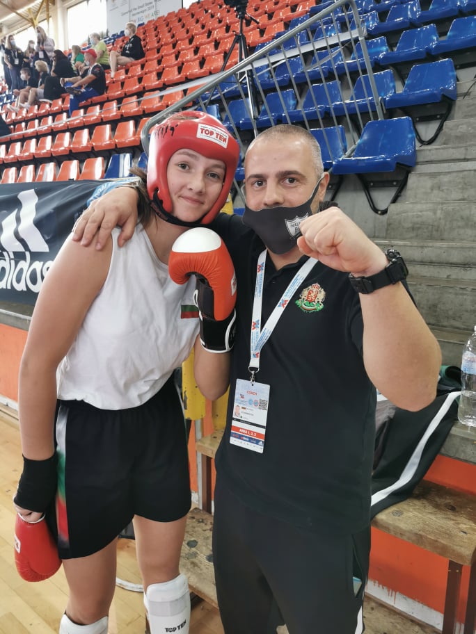 14 титли за България на Европейското първенство по кикбокс за кадети в Будва - armymedia.bg 14 титли за България на Европейското първенство по кикбокс за кадети в Будва