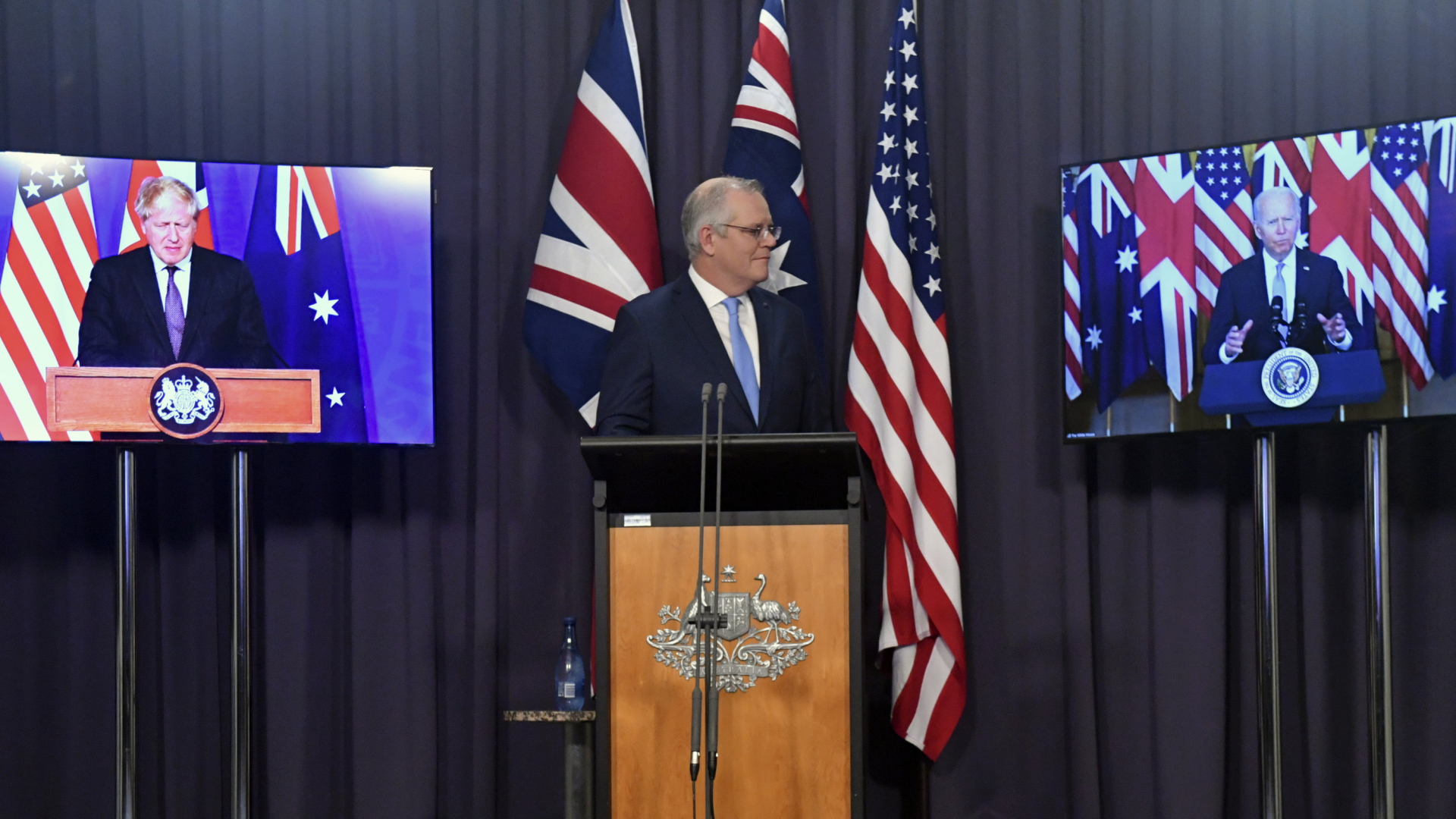 Отбраната сближи САЩ, Великобритания и Австралия