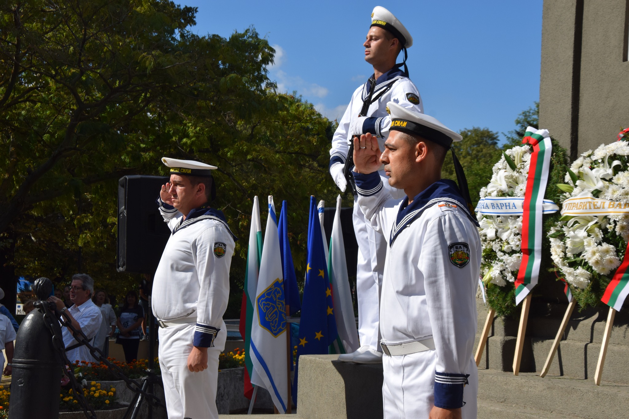 Военните моряци участваха в тържественото отбелязване на 137 -та годишнина от Съединението на България