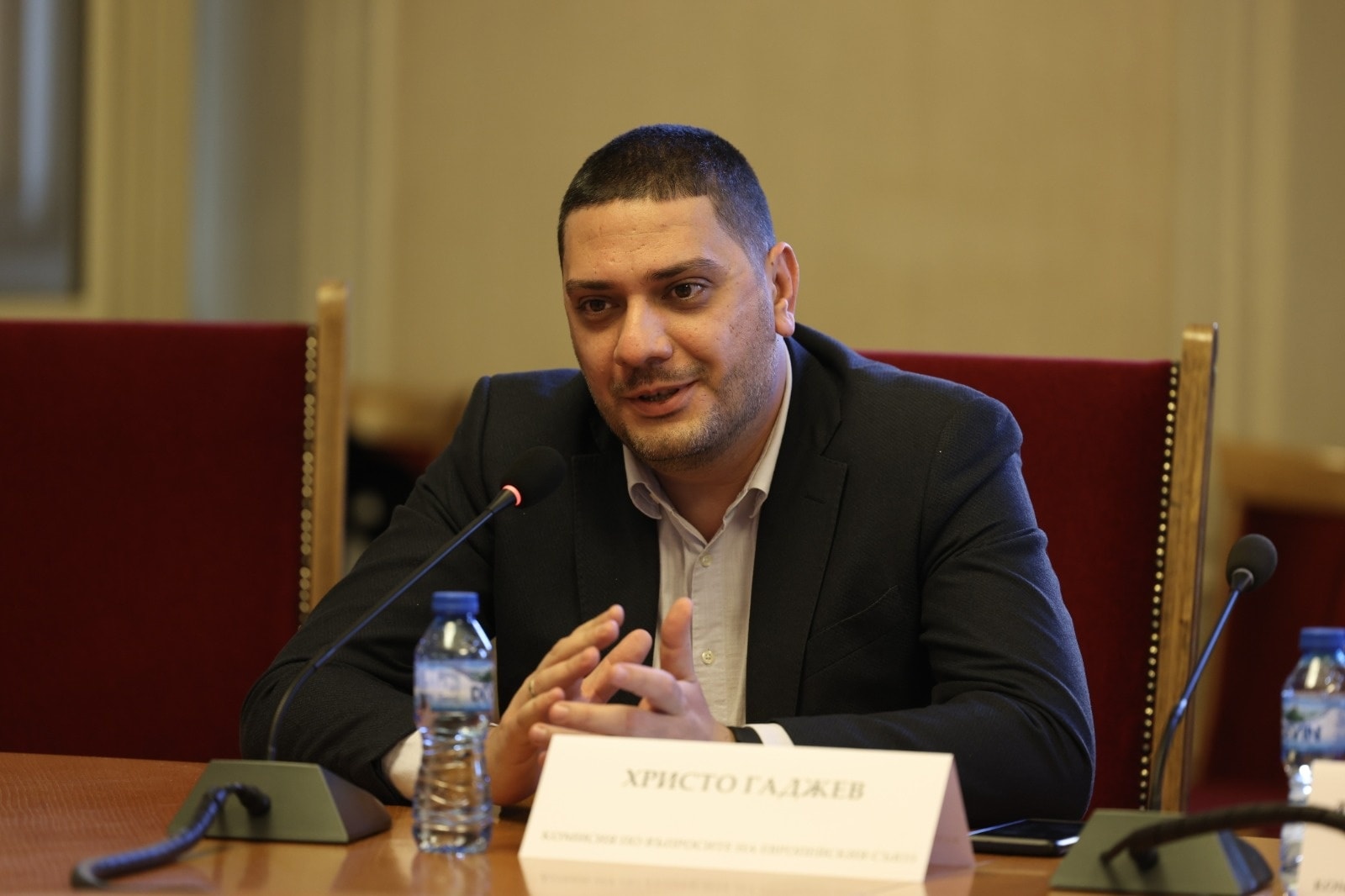 Христо Гаджев: Трябва да убедим обществото да инвестира в армията