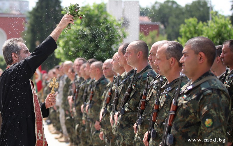 В Плевен изпратиха с официална церемония 36-ия български контингент за Афганистан