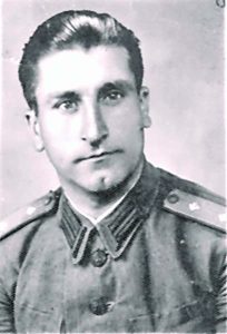 Георги Иванов като поручик Фото:архив на автора - armymedia.bg Георги Иванов като поручик Фото:архив на автора