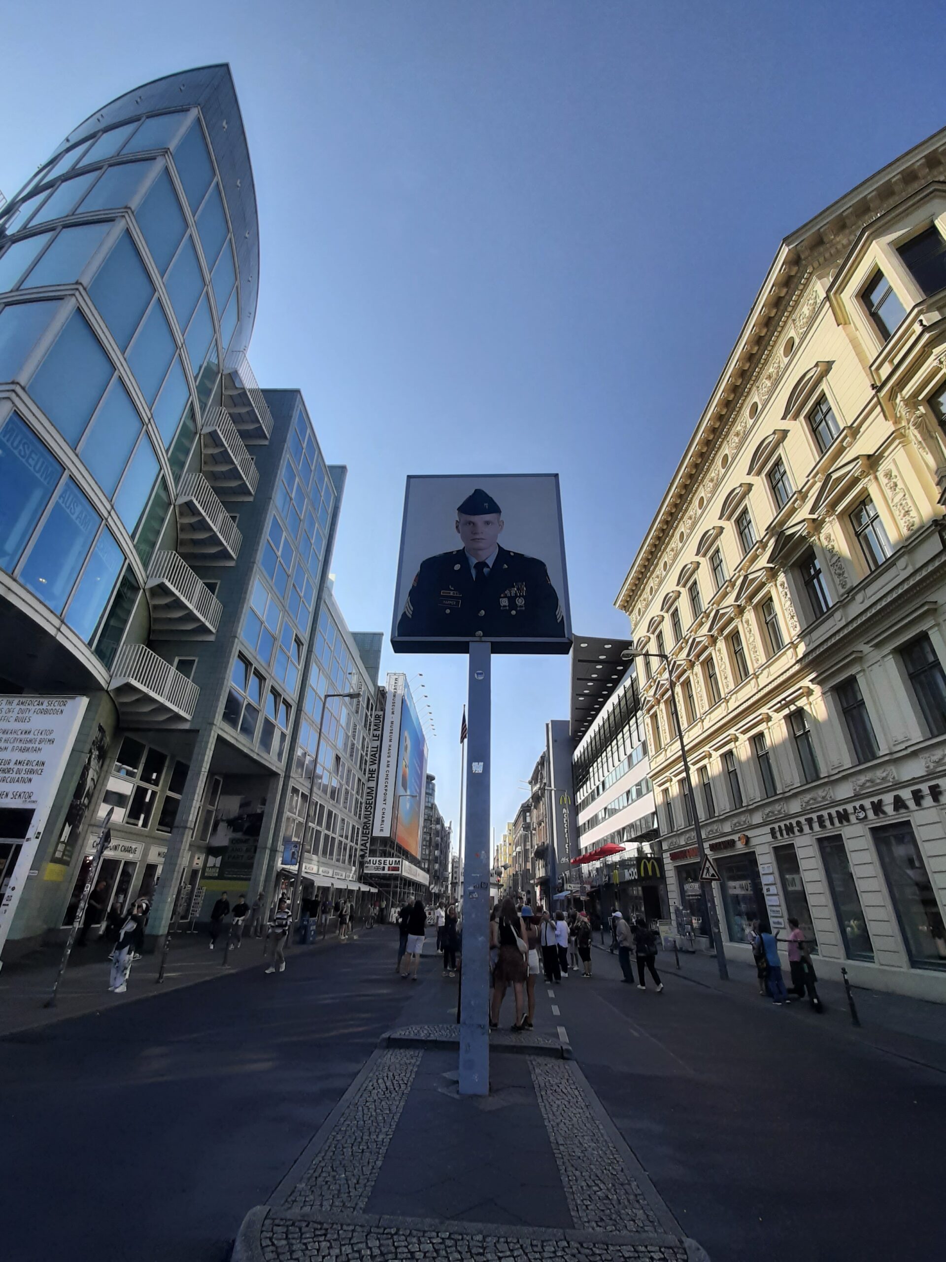 - armymedia.bg