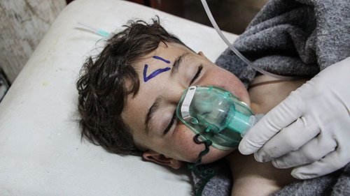Атакуваха с химически вещества град в Сирия